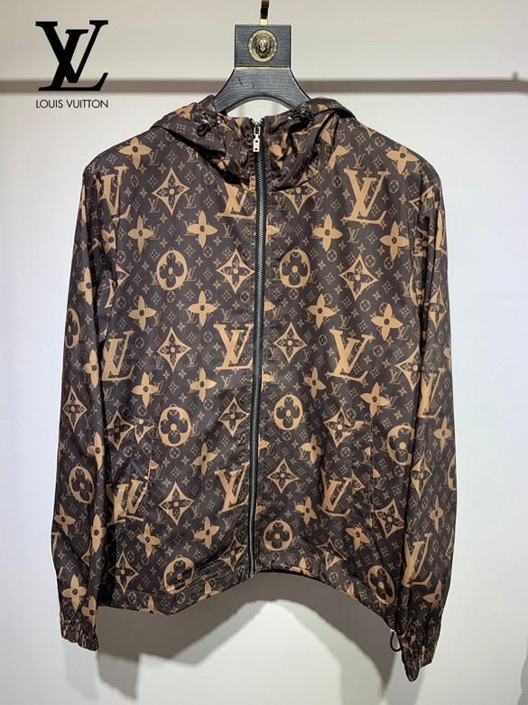 LV Men's Outwear 54